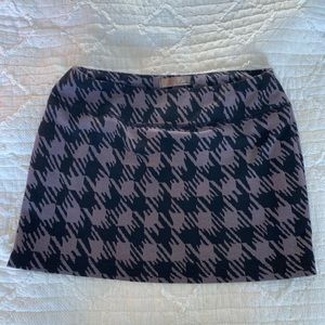 purple and black patterned skirt, size large